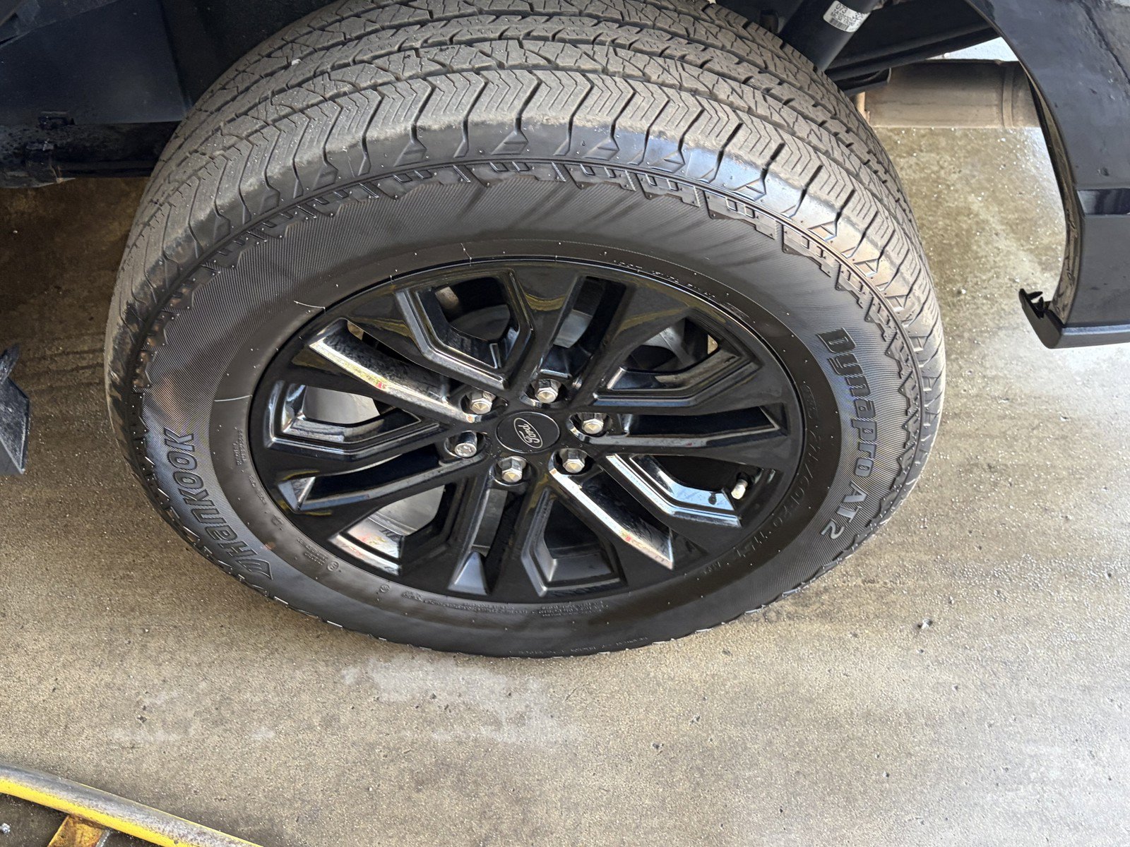 Used 2024 Ford F150 Lariat AWD/4WD image 41