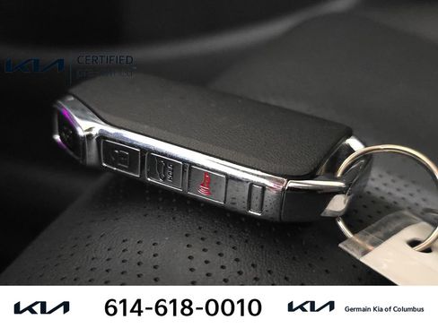 Certified 2025 Kia Seltos SX AWD/4WD image 34