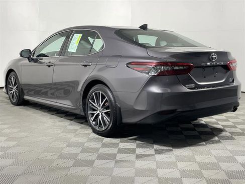 Used 2023 Toyota Camry XLE w/ Cold Weather Package AWD/4WD image 5