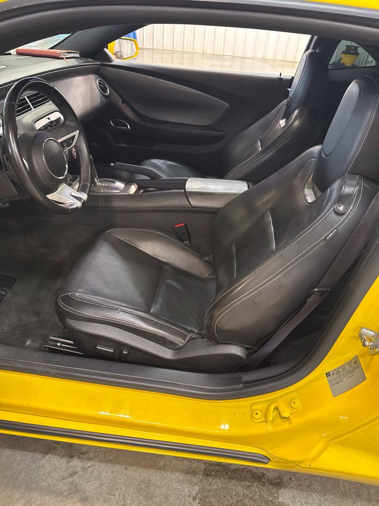 Used 2011 Chevrolet Camaro LT RWD image 5