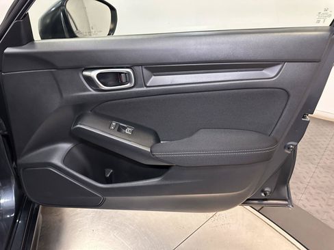 Used 2023 Honda Civic LX image 36