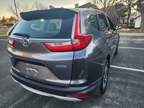 Used 2017 Honda CR-V LX image 7
