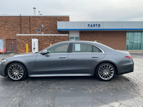 Used 2021 Mercedes-Benz S 580 4MATIC Sedan image 2