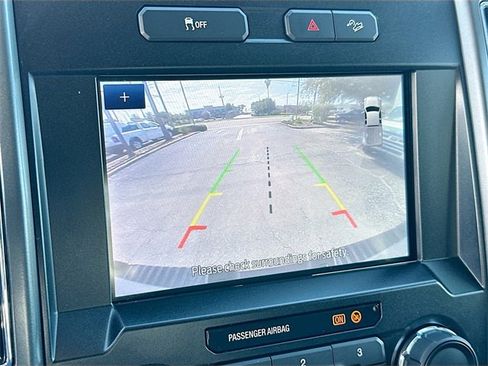 Used 2021 Ford F250 XLT w/ XLT Premium Package image 13