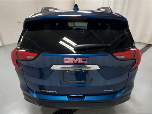 Used 2020 GMC Terrain SLE w/ Driver Convenience Package image 7
