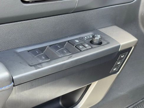 Used 2026 Toyota Tundra Platinum image 29