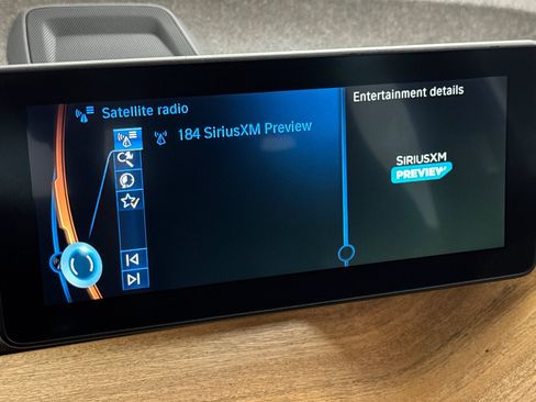 Used 2015 BMW i3 w/ Range Extender RWD image 21