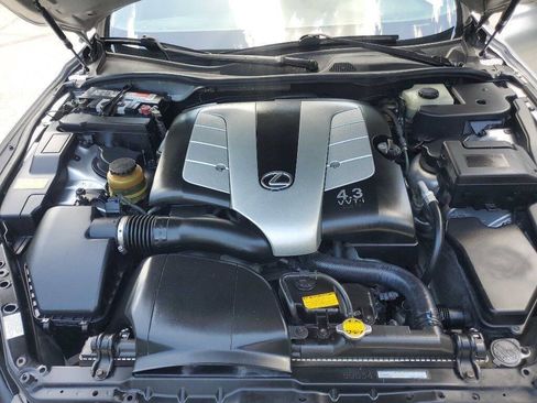 Used 2006 Lexus SC 430 Convertible image 15