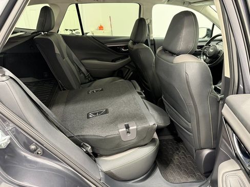 Used 2024 Subaru Outback Onyx Edition image 32
