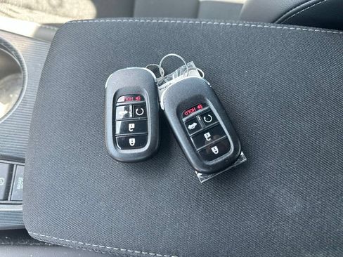 Used 2024 Honda Civic Sport image 18