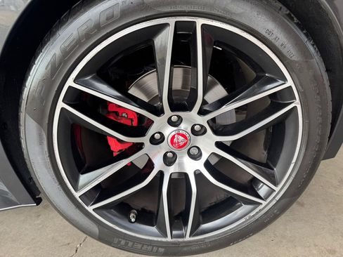 Used 2020 Jaguar F-TYPE Convertible image 37