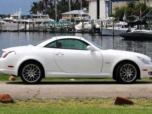 Used 2007 Lexus SC 430 Convertible RWD image 7