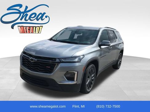 Used 2023 Chevrolet Traverse RS w/ LPO, Floor Liner Package AWD/4WD image 1