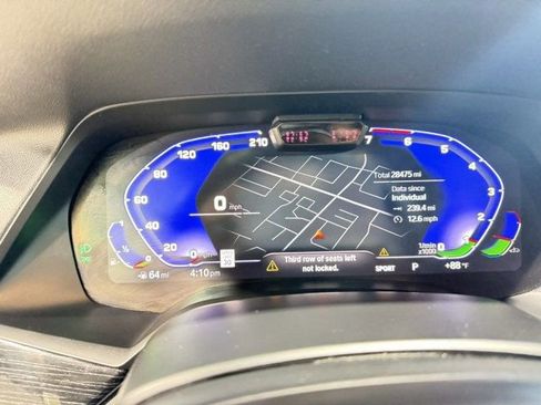 Used 2022 BMW X7 M50i image 17