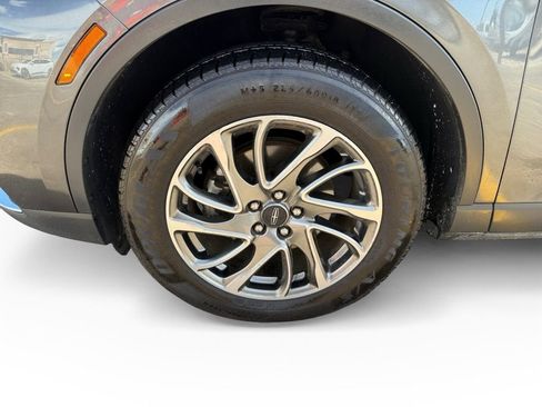 Used 2020 Lincoln Corsair FWD w/ Equipment Group 101A image 9