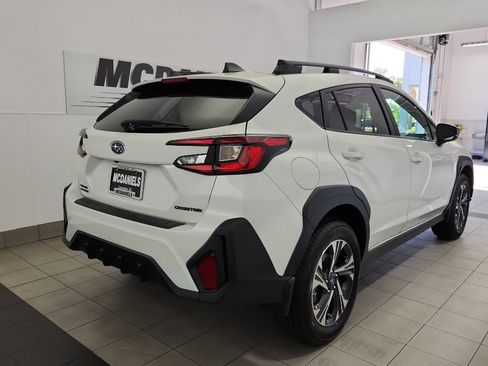 New 2026 Subaru Crosstrek 2.0i Premium AWD/4WD image 4