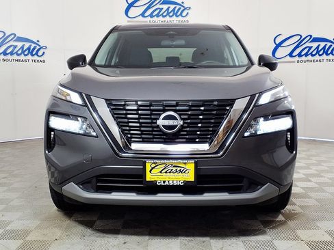 Used 2023 Nissan Rogue S FWD image 3