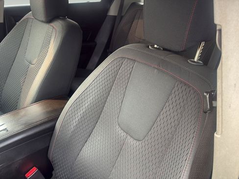 Used 2015 GMC Terrain SLE FWD image 12