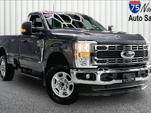 Used 2025 Ford F350 XLT AWD/4WD image 1