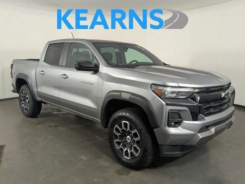 Used 2023 Chevrolet Colorado Z71 w/ Z71 Convenience Package 2 image 1