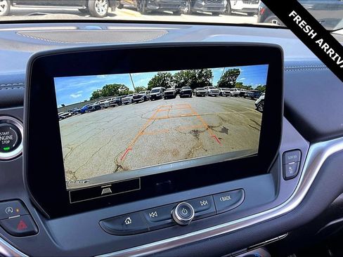 Used 2024 Chevrolet Blazer LT w/ Convenience Package FWD image 9