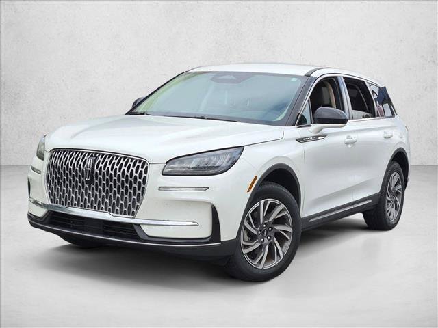 Used 2025 Lincoln Corsair FWD image 2