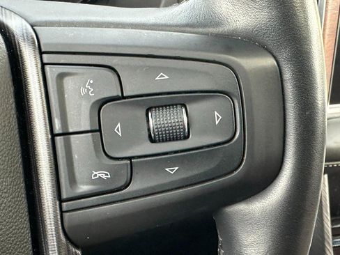 Used 2023 GMC Yukon Denali Ultimate image 24