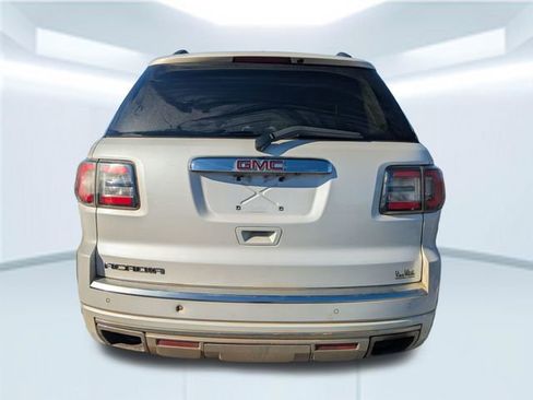 Used 2016 GMC Acadia Denali image 2