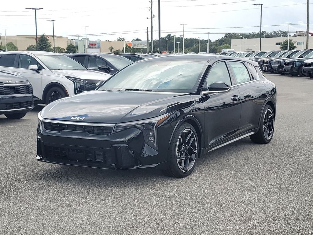 New 2026 Kia K4 GT-Line FWD image 2