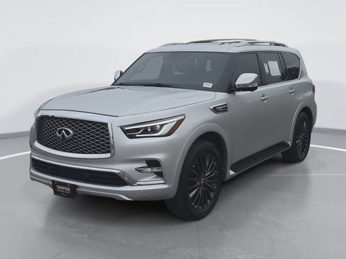 Used 2023 INFINITI QX80 Sensory w/ Cargo Package AWD/4WD image 7
