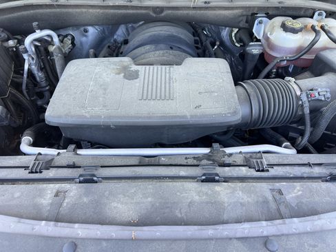 Used 2021 Chevrolet Tahoe Premier AWD/4WD image 35