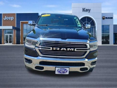 Used 2022 RAM 1500 Laramie AWD/4WD image 9