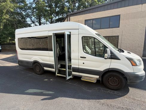 Used 2018 Ford Transit 350 148 High Roof Extended RWD image 26