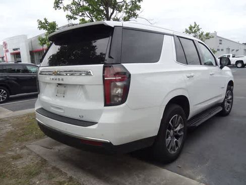 Used 2023 Chevrolet Tahoe LT w/ LT Signature Package AWD/4WD image 5