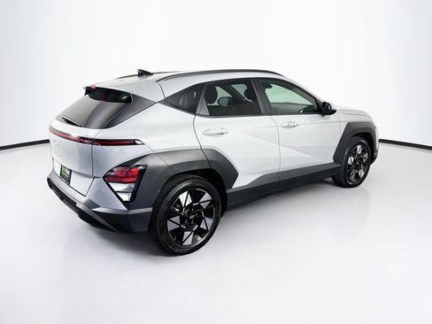 Used 2025 Hyundai Kona SEL FWD image 9