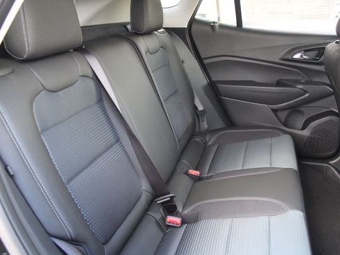 New 2026 Chevrolet Trax LT w/ Driver Confidence Package image 16