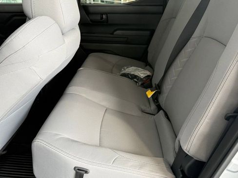 New 2025 Toyota Tacoma SR5 image 27