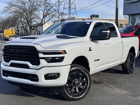 Used 2025 RAM 2500 Laramie w/ Night Edition image 3
