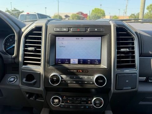 Certified 2019 Ford Expedition Max XLT w/ Equipment Group 202A AWD/4WD image 27