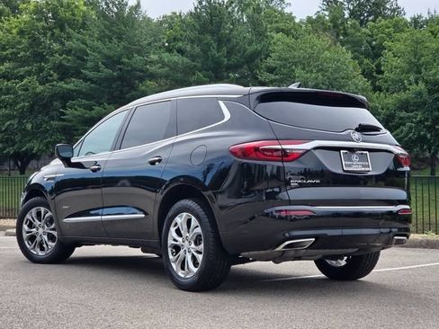 Used 2020 Buick Enclave Avenir w/ Avenir Technology Package AWD/4WD image 26