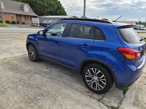 Used 2016 Mitsubishi Outlander Sport SEL AWD/4WD image 3