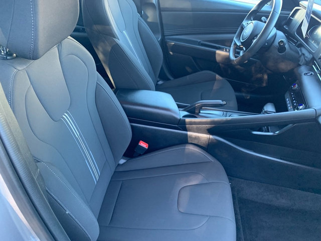 Certified 2026 Hyundai Elantra Sport FWD image 10