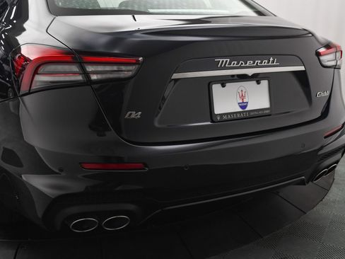 New 2024 Maserati Ghibli Modena image 22
