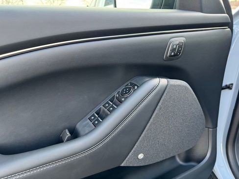 New 2025 Ford Mustang Mach-E Premium image 13