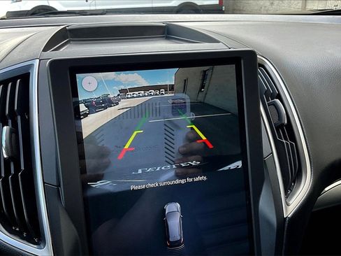 Certified 2022 Ford Edge SEL w/ Convenience Package image 20