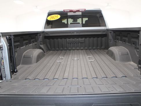 Used 2025 GMC Sierra 2500 Denali w/ Denali Reserve Package image 21