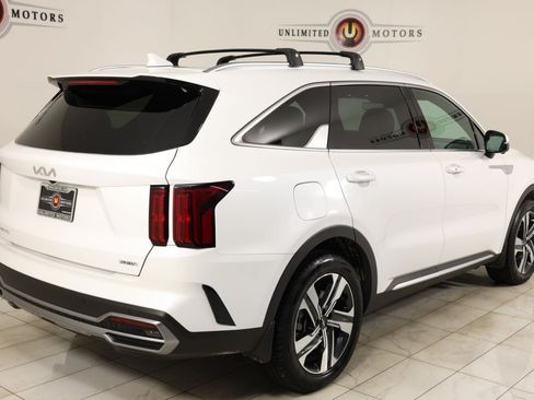 Used 2023 Kia Sorento SX Prestige AWD/4WD image 3