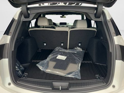New 2026 Acura RDX SH-AWD image 9
