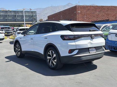 Certified 2023 Volkswagen ID.4 Pro RWD image 3
