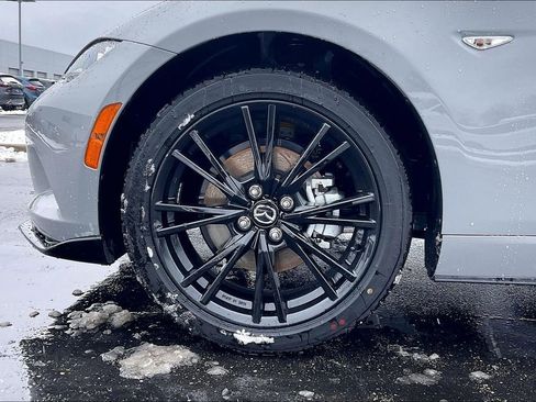 New 2025 MAZDA MX-5 Miata Club w/ Weather Package image 11